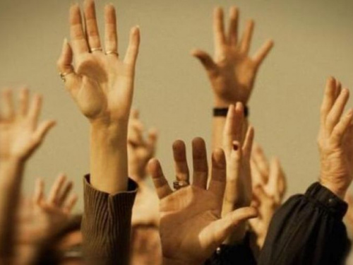 Дубль 3: в Кривом Роге петиция о ремонте дорог в одном из районов города снова набрала голоса