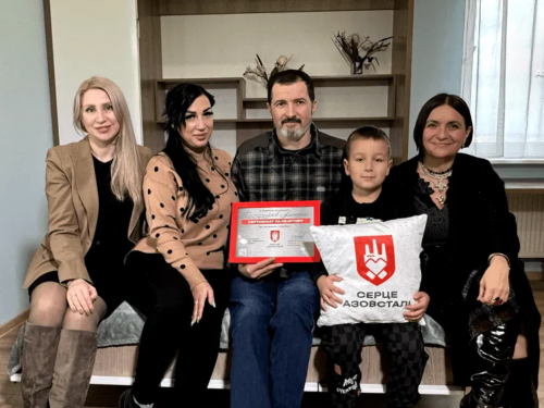 Шанс почати все спочатку: захисник Маріуполя Антон Трофімов отримав власну квартиру завдяки програмі «Серце Азовсталі»