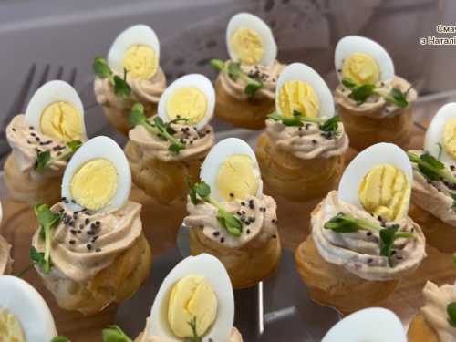 Як приготувати солоні еклери з печінкою тріски вдома - фото скріншот з відео