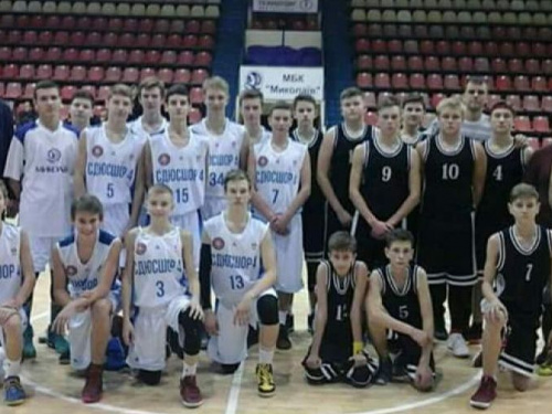 Криворожская команда баскетболистов вернулась с чемпионата Украины с двумя победами (ФОТО)