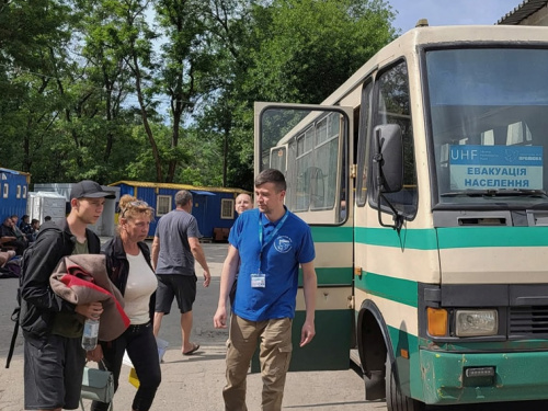Фото Гуманітарна місія "Проліска"