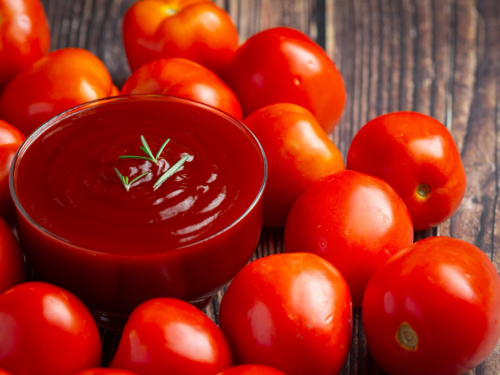 Кетчуп у холодильнику чи в коморі: як правильно зберігати - фото з відкритих джерел