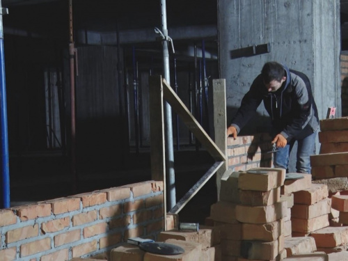 Будівництво «підземних шкіл», фото управління преси Криворізького міськвиконкому