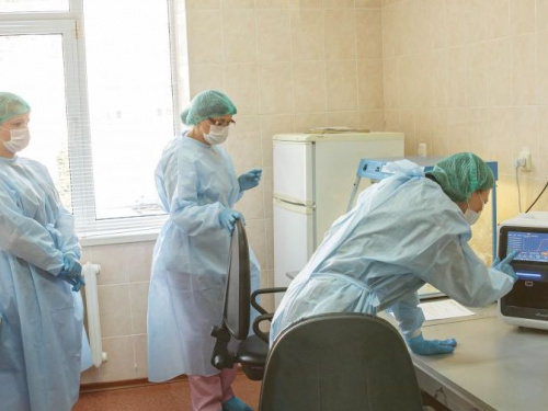 Проводити більше 700 ПЛР-тестів за добу – мета Дніпропетровщини