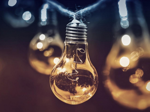 Куди звертатись з питань нарахувань за електроенергію? - роз'яснення