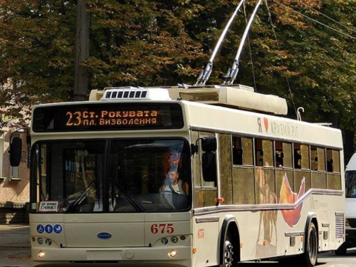 Криворожские троллейбусы, которые пострадали от вандализма и ДТП, снова в строю 