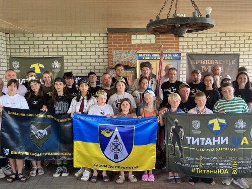 Досвід, що рятує життя: ветерани спільноти Титани UA провели дітям навчання з мінно-вибухової безпеки у рамках патріотичної гри «Крила нації»  