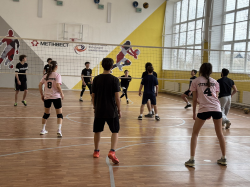 Завдяки Метінвесту у ліцеї Широківської громади на Криворіжжі оновили спортивний зал 