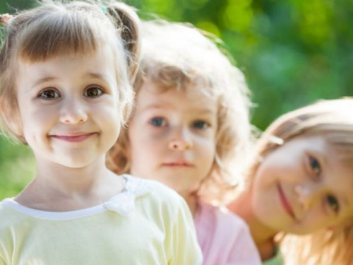 На Дніпропетровщині 380 дітей з найбільш вразливих родин отримають гуманітарну допомогу