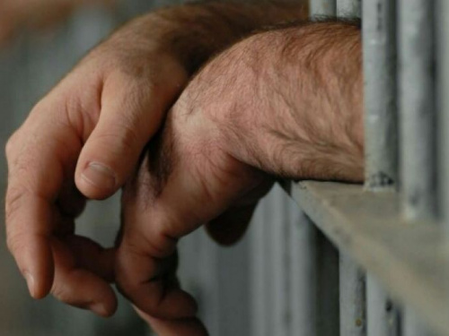 Только вышел и опять за решетку: суд Кривого Рога приговорил разбойника к 4,6 годам тюрьмы