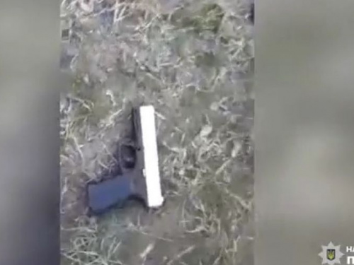 Наркотики и оружие: в Кривом Роге правоохранители провели усиленный рейд