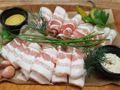 Сало і здоров’я: де межа між користю та надлишком - фото з відкритих джерел