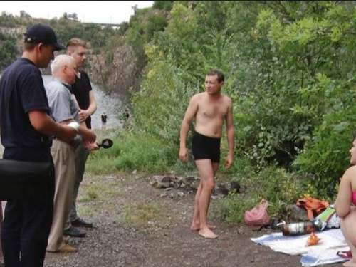 В Кривом Роге спасатели провели профилактический рейд в местах, несанкционированных для купания