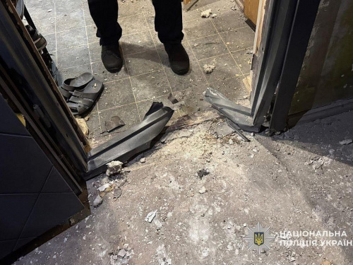 Підірвав гранату під дверима сусіда: у Кривому Розі затримали підозрюваного