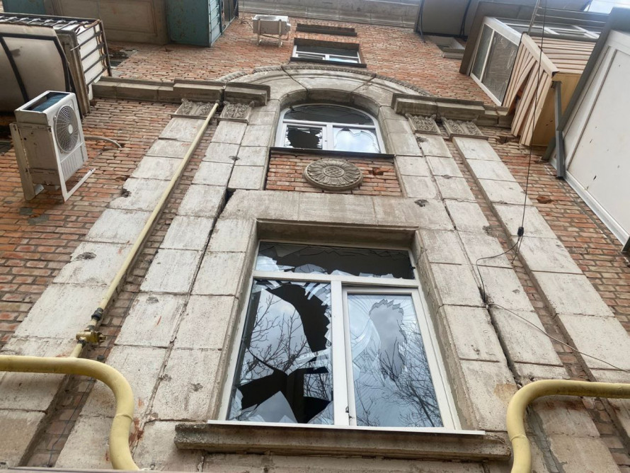 Росіяни атакували КАБами та дронами кілька громад Дніпропетровщини: є поранені