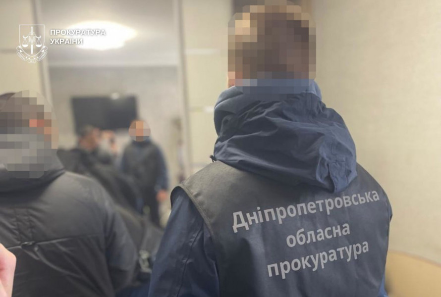 Фейкова "єДопомога": на Дніпропетровщині викрили міжрегіональну шахрайську схему