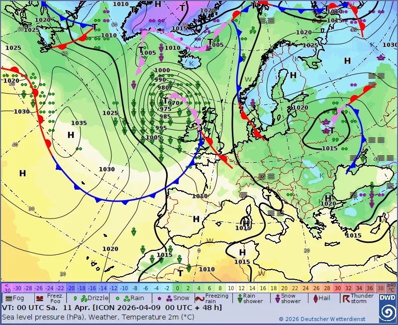 Весняна нестабільність: Україну чекають дощі та прохолода 11-12 квітня