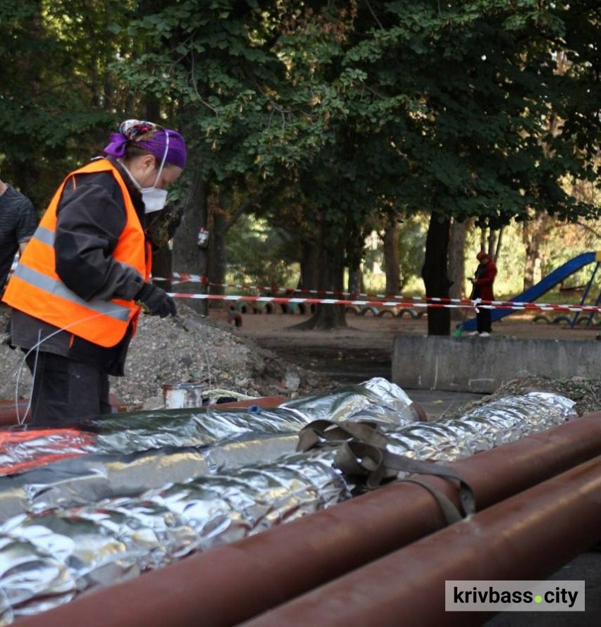 У Довгинцівському районі замінюють ключову тепломережу: коли завершать роботи