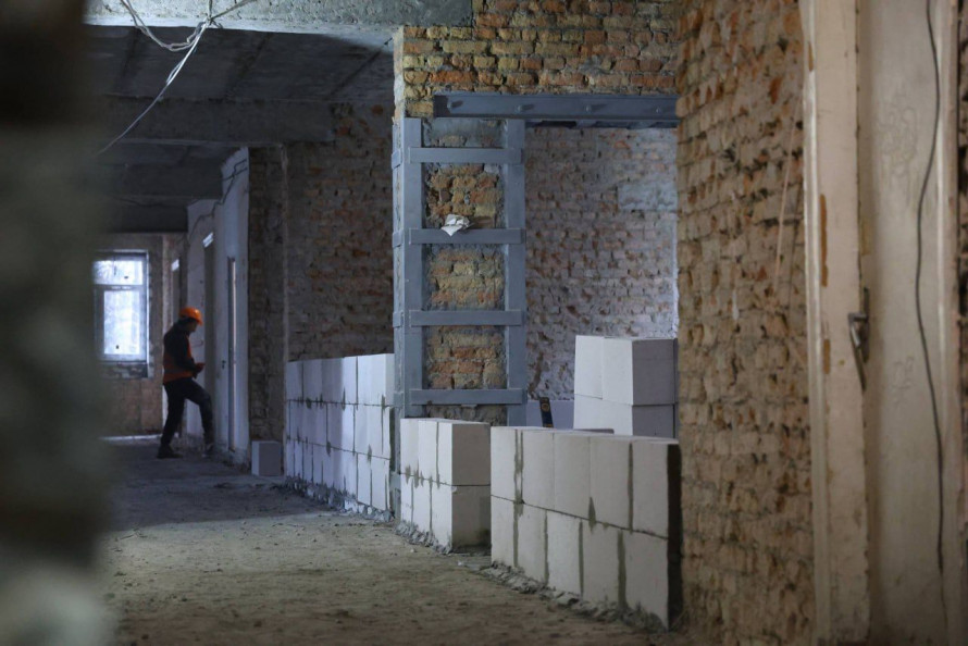 Сучасні квартири з усіма зручностями: у Кривому Розі готують новий дім для вимушених переселенців