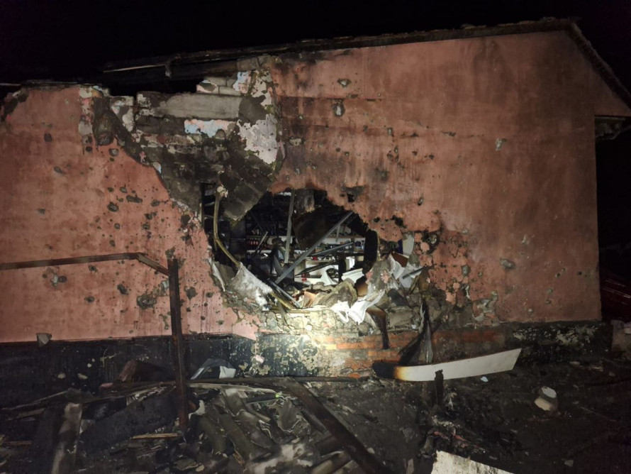 Криворіжжя під ударом: росіяни обстріляли громади Дніпропетровщини