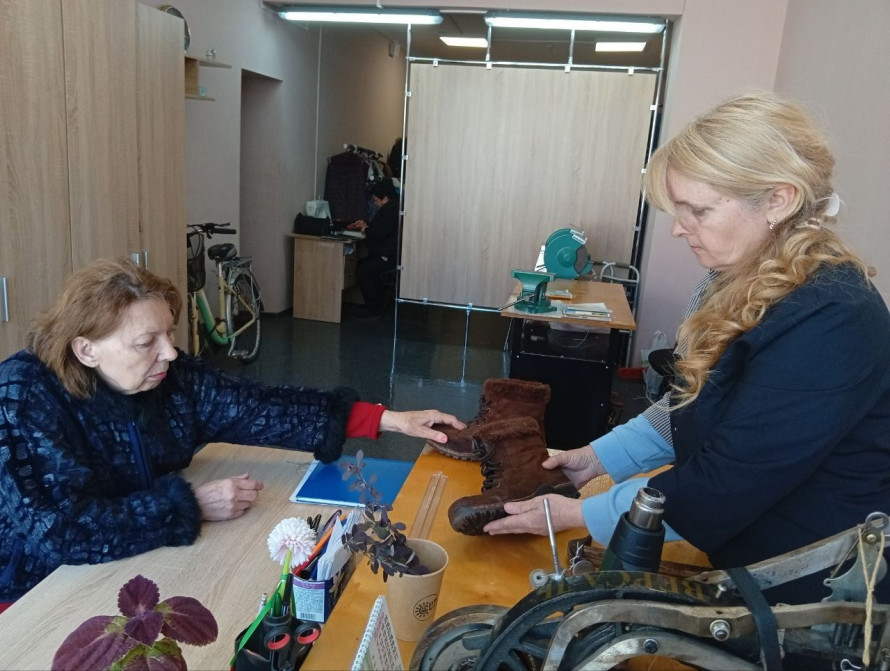 Жінки в чоловічому цеху: історія криворізької майстрині взуттєвої справи