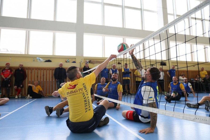 Волейбол сидячи: у Кривому Розі відбувся черговий етап змагань Veterans Family Games-2026