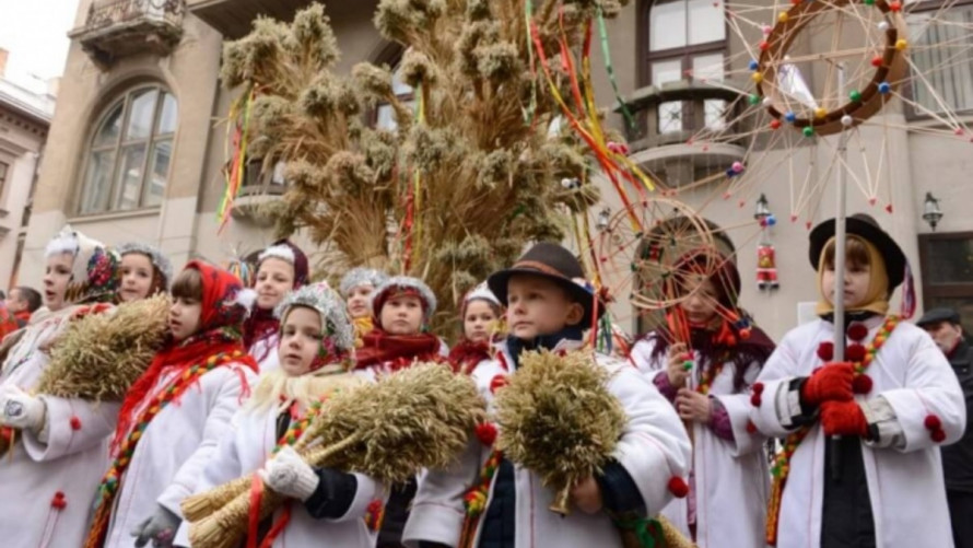 Символ роду та достатку: все про український Дідух