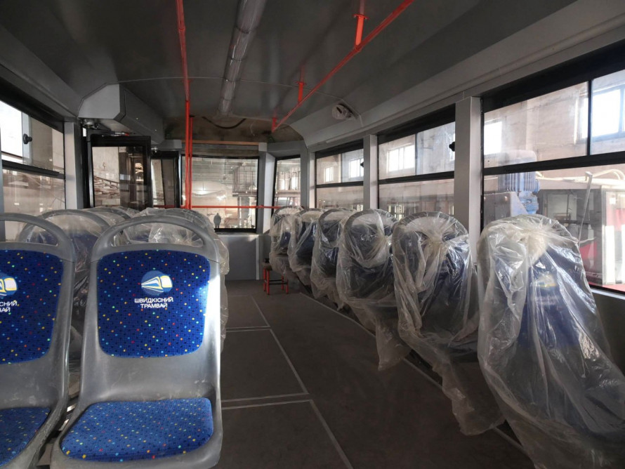 У Кривому Розі завершують капремонт чергового трамвая та планують модернізацію ще 7 машин