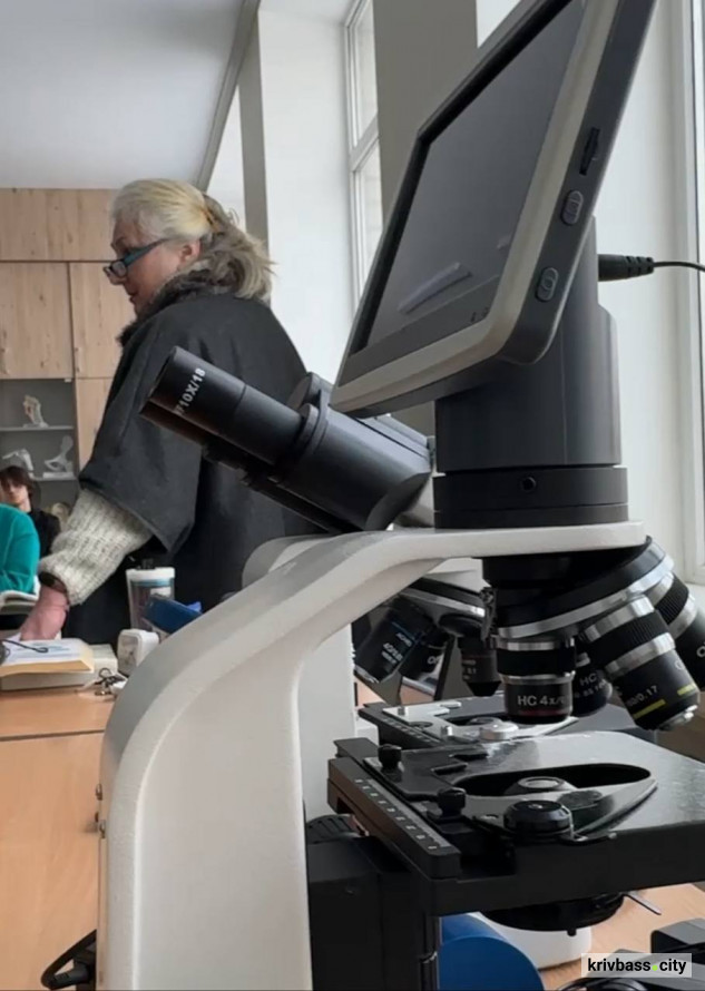 Власні STEM-лабораторії та робототехніка: як готують старшокласників у Покровському ліцеї