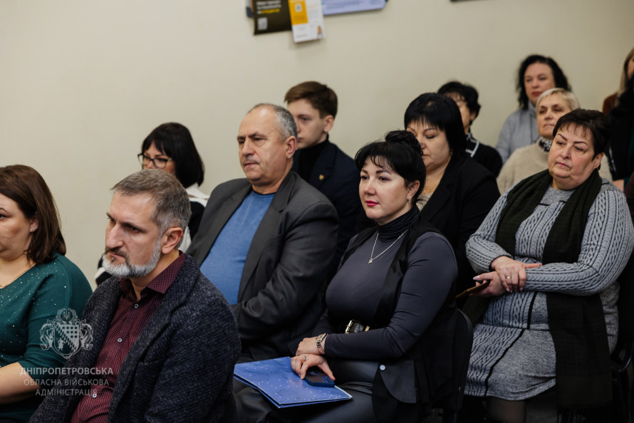 ЦНАПи Дніпропетровщини отримали мобільні валізки: чому це важливо