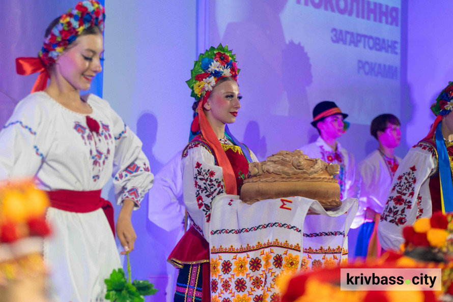 Покоління, загартоване роками: у Кривому Розі вшанували пенсіонерів Метінвесту