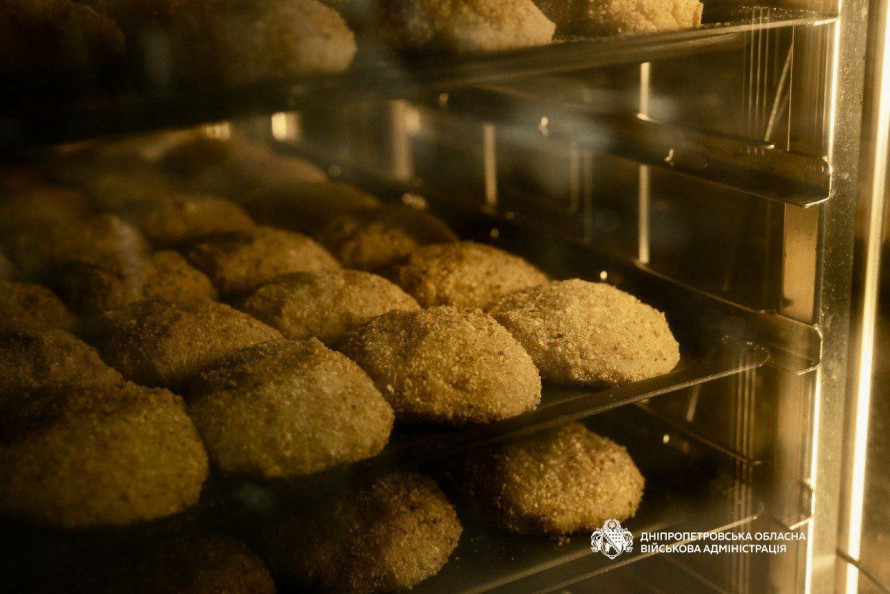 На Дніпропетровщині понад 150 тис школярів забезпечені гарячим харчуванням: подробиці