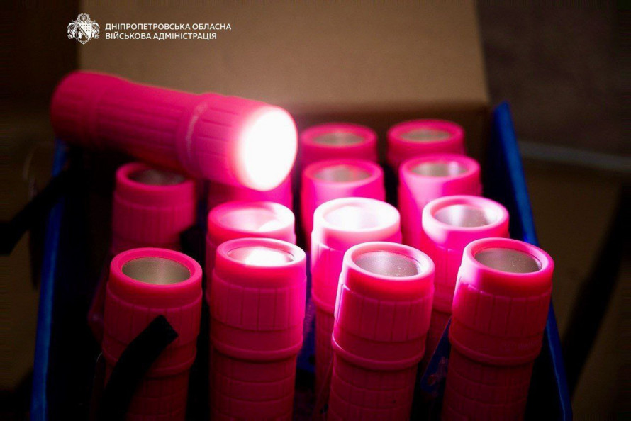 На Дніпропетровщині стартувала видача "Теплих пакунків": що відомо про урядову ініціативу