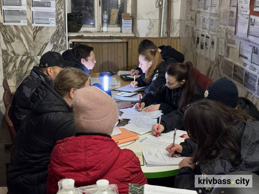 Третій день масованого обстрілу у Кривому Розі: пожежі, руйнування, постраждалі