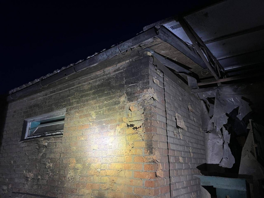 Новорічний "салют" від окупантів: дрони та артилерія по Дніпропетровщині