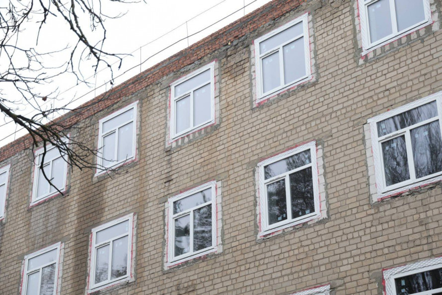 Сучасні квартири з усіма зручностями: у Кривому Розі готують новий дім для вимушених переселенців