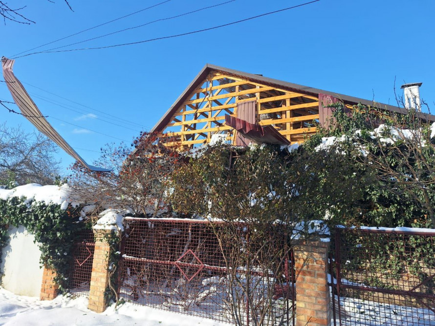 Нікопольщина та Синельниковщина знову постраждали від атак росіян: що відомо про наслідки