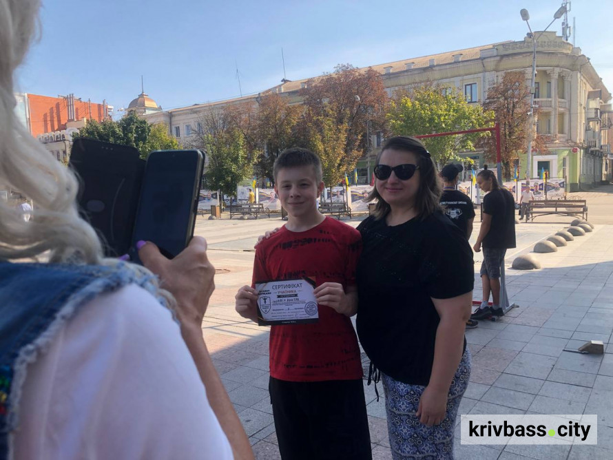 Підтягування, які рятують життя: у Кривому Розі провели спортивний благодійний захід