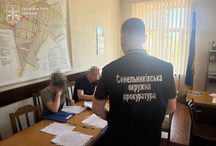 На Дніпропетровщині майже 5 млн грн з бюджету «згоріли» на купівлі житла для дітей-сиріт: що відомо