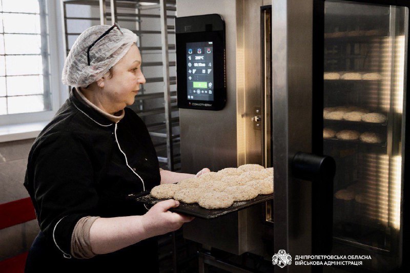 На Дніпропетровщині понад 150 тис школярів забезпечені гарячим харчуванням: подробиці