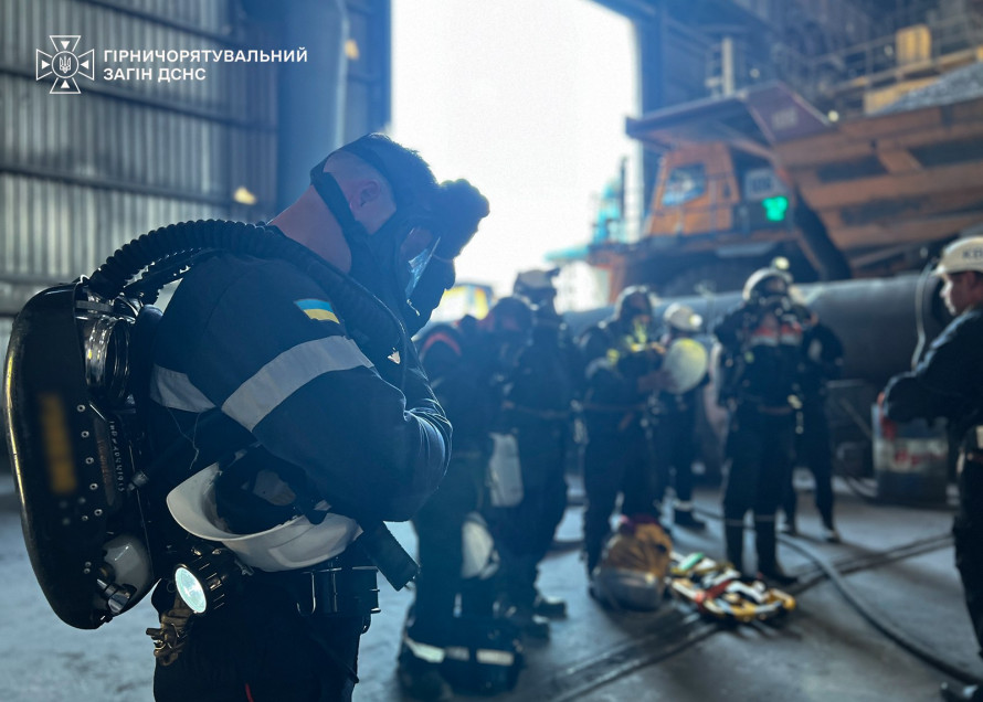 Готовність до найгіршого: гірничорятувальники провели масштабні навчання в підземних виробках