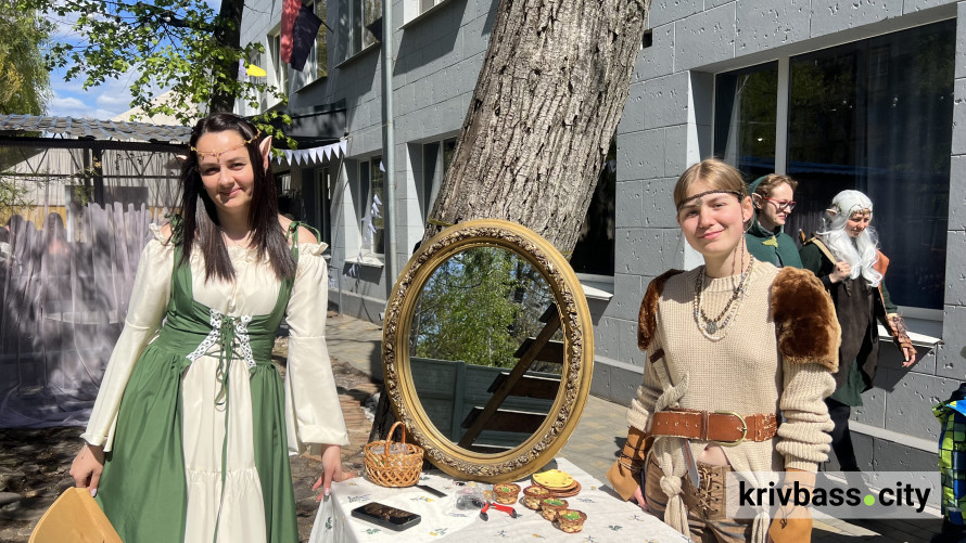 Гобіти, ельфи та криворіжці: у Шелтер Плюс провели родинний фестиваль за мотивами «Володаря Перснів»