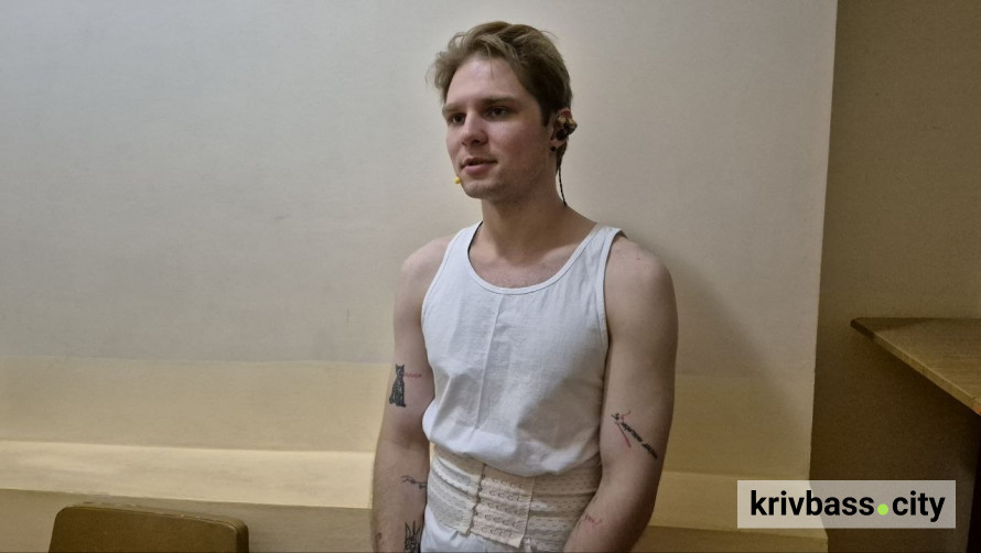 Вистава, що змінює погляд на українську літературу: у Кривому Розі відбувся показ історичного мюзиклу "Ти [Романтика]"