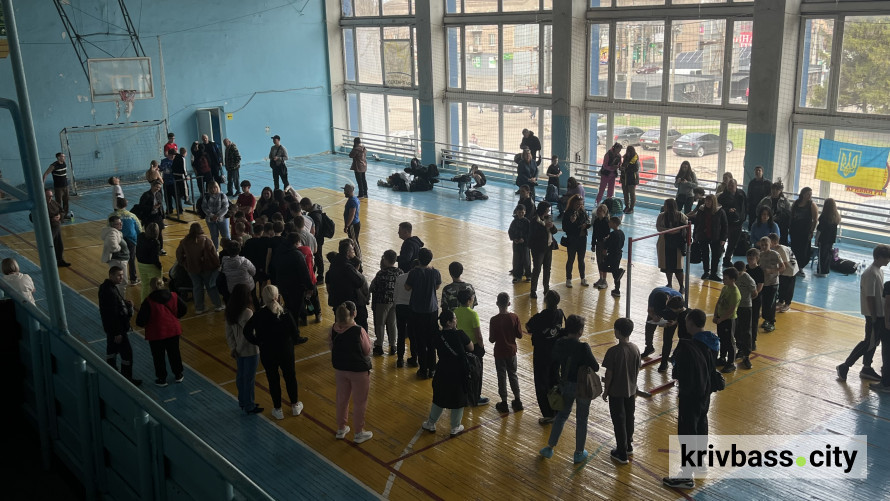 "Сильна молодь — здорова нація": у Кривому Розі провели весняну атестацію з воркауту