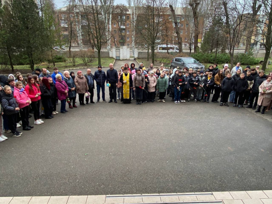 Пам’ять про випускника: у Кривому Розі вшанували загиблого Захисника