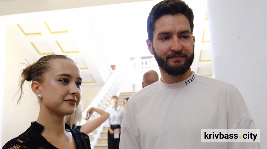 Вистава, що змінює погляд на українську літературу: у Кривому Розі відбувся показ історичного мюзиклу "Ти [Романтика]"