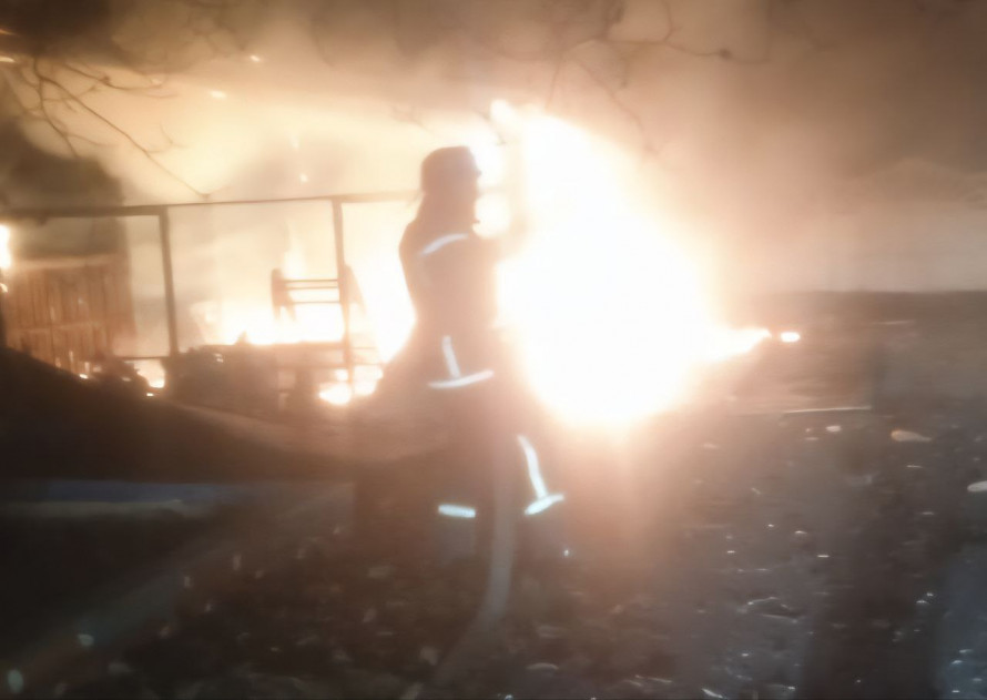 Криворіжжя під ударом: росіяни обстріляли громади Дніпропетровщини