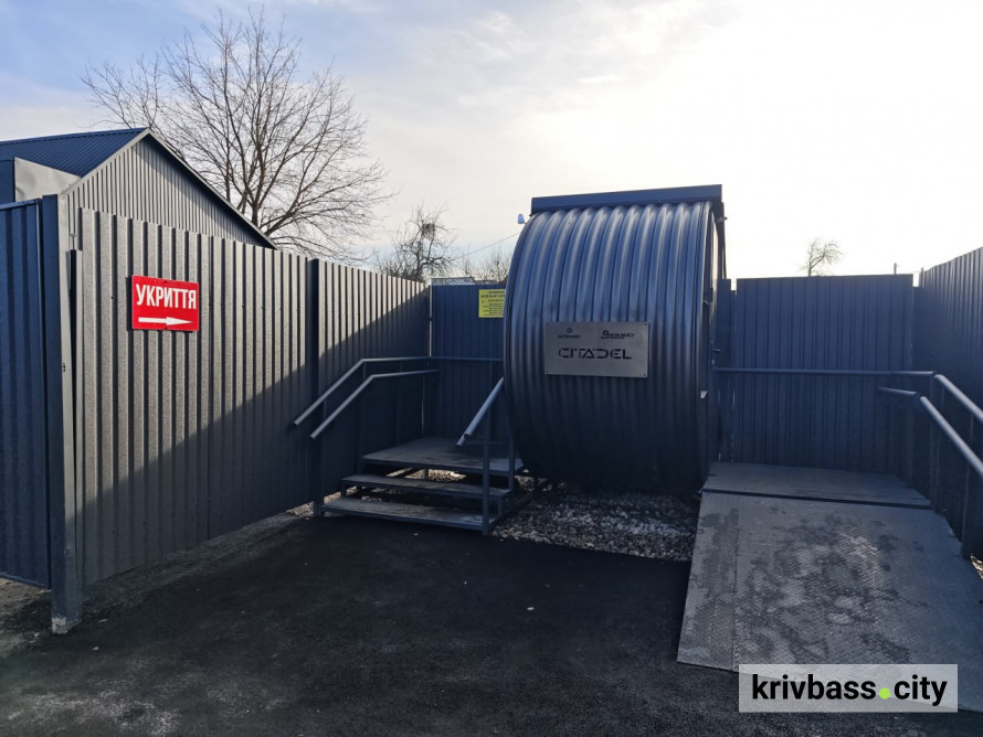 В Україні побудували перший підземний сталевий бункер нового типу — «Цитадель» для цивільних від Метінвесту та Держагентства відновлення
