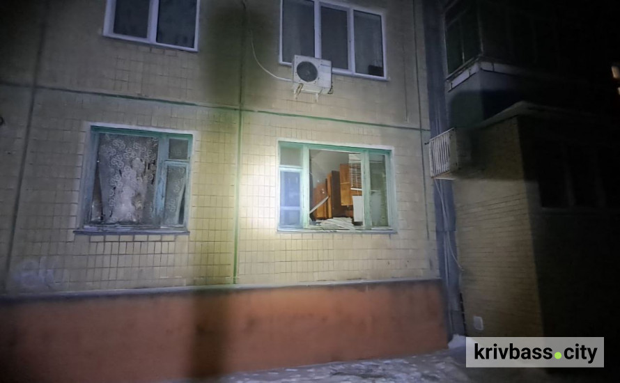 Обстріли тривають: росіяни вдарили по трьох громадах Нікопольщини