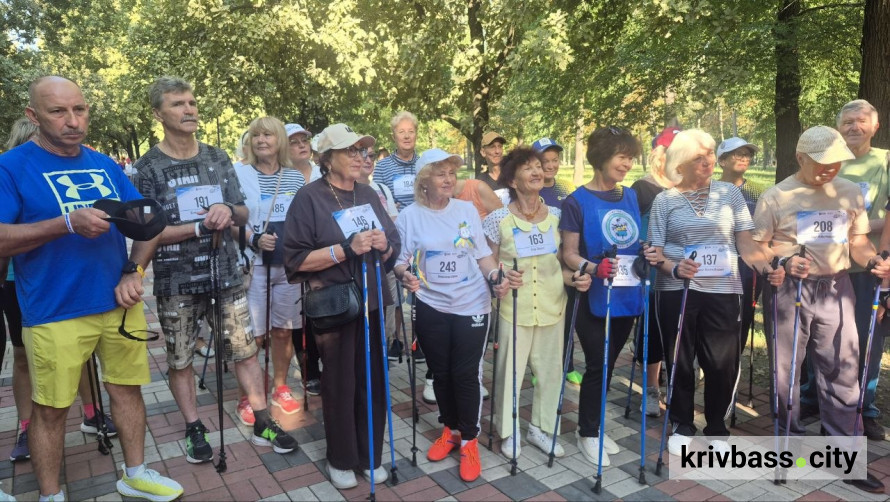 «Шаную Воїнів, біжу за Героїв»: у Кривому Розі ветерани Титани UA долучилися до забігу памʼяті